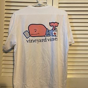 New w/tags Vinyard Vines Nurse Tee